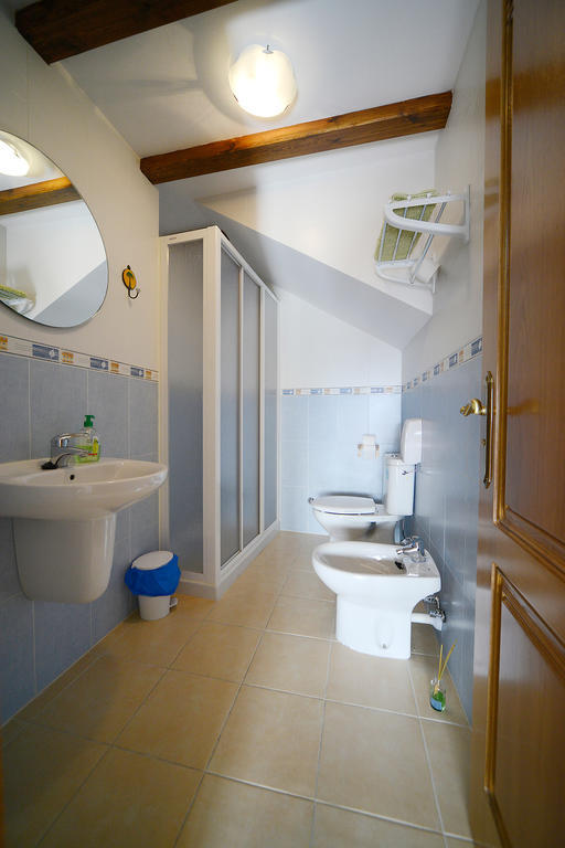 Apartamentos Bellavista Alquézar Chambre photo